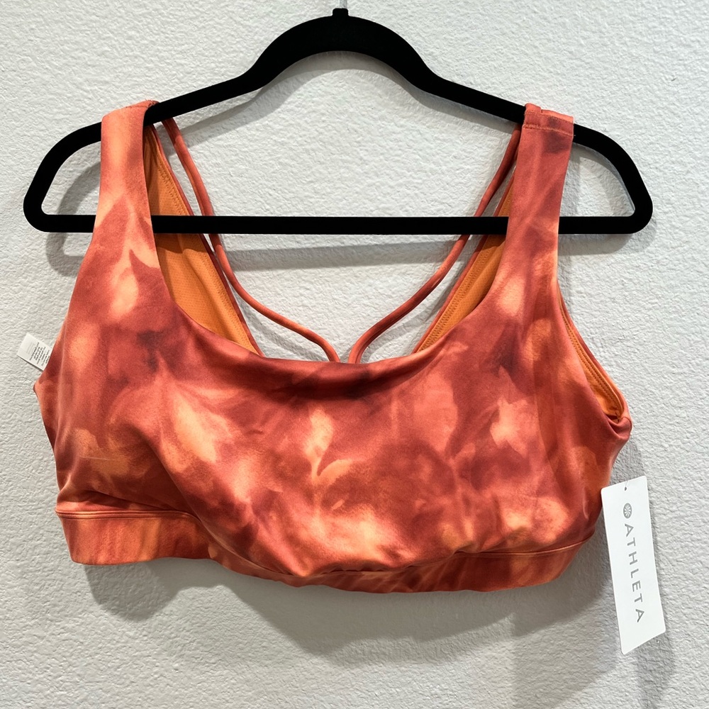 Athlete sports bra. NWT. Exhale printed bra D-DD.
